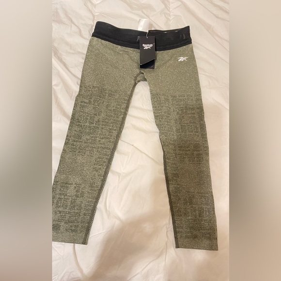 Reebok  7/8 Leggings - Picture 1 of 1